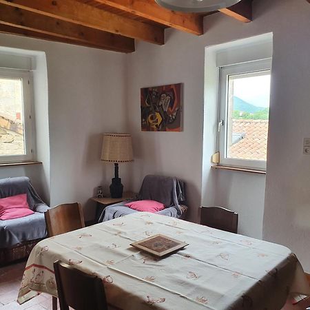 Gites 4 A 5 Personnes Saint-Rome-de-Tarn Ngoại thất bức ảnh